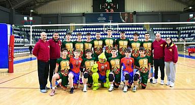 Akhisar İlçe Spor Kulübü Erkek Voleybol Takımı Türkiye Finallerinde