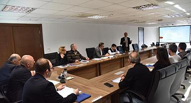 Maski, İş Sağlığı Ve Güvenliği İçin Toplandı