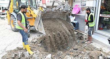 Demirci’de Altyapı Seferberliği Sürüyor: 2 Bin 400 Bitti, 2 Bin 500 Yolda