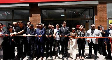 Manisa Büyükşehir Belediyesi, Muradiye'de 5. Kent Lokantası'nı Açtı