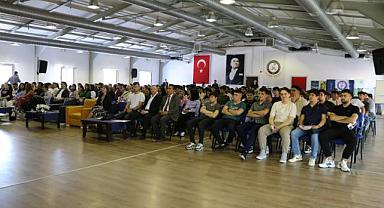 Manisa Büyükşehir’den Üniversite Tanıtım Gezisiyle Öğrencilere Kariyer Desteği