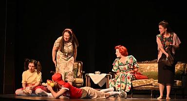 Manisa Büyükşehir Şehir Tiyatrosu ilçelerde turneye çıkıyor