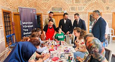 Mücahit Arınç’tan “Yaşayan Miras: Ahşap İşleri Sergisi”ne Ziyaret