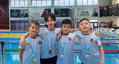 ŞEHZADELER BELEDİYESİ’NİN YÜZÜCÜLERİ RİZE'DEN DERECEYLE DÖNDÜ