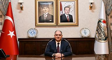 Vali Vahdettin Özkan’dan 19 Mayıs Mesajı: “19 Mayıs, Milletimizin Yeniden Dirilişidir”