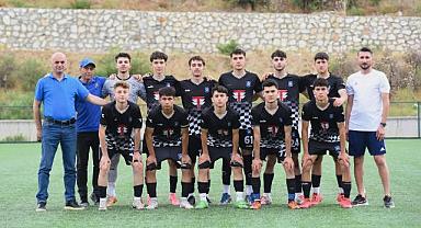 Yunusemre Belediyespor U17 Futbol Takımı, Türkiye Şampiyonası’na katılmaya hak kazandı