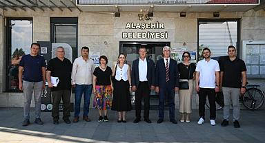 Sokak Hayvanları Komisyonu Alaşehir ve Sarıgöl’de İncelemelerde Bulundu