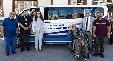 YUNUSEMRE BELEDİYESİ ENGELLİ VATANDAŞLARININ YANINDA