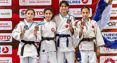 YUNUSEMRELİ JUDOCULAR KÜTAHYA'DA MANİSA'NIN GURURU OLDU