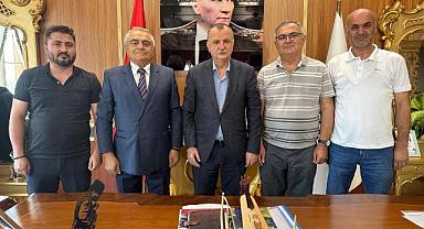 Karadenizlilerden Başkan Balaban’a Teşekkür Ziyareti