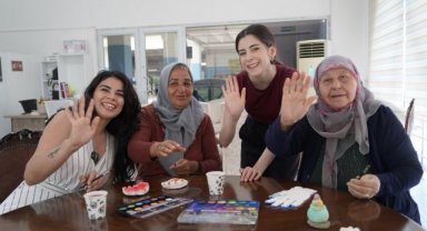 Yunusemre’de Alzheimer ve Demans hastaları hayata yeniden tutunuyor