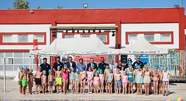 YUNUSEMRE'DE YAZ SPOR OKULU AÇILIŞI YOĞUN İLGİYLE YAPILDI