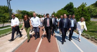 Başkan Dutlulu Akhisar’da Çalışmaları Yerinde İnceledi