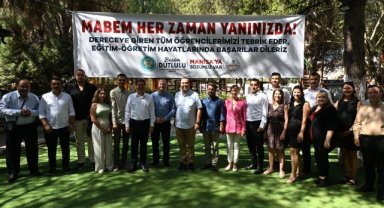 Başkan Dutlulu, LGS’de başarı gösteren MABEM öğrencileriyle bir araya geldi