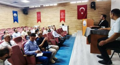 Kırkağaç'ta okul müdürlerine yönelik eğitim semineri düzenlendi