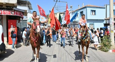 Manisa’da Bağ Bozumu ve Yörük Kültür Şöleni renkli görüntülere sahne oldu