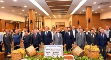 Manisa’da Çekirdeksiz Sultani Üzüm sezonu törenle açıldı