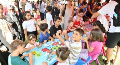 Manisa'da Çocuklara Özel 30 Ağustos Şenliği Düzenlendi