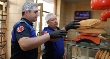 Şehzadeler Belediyesi’nden fırın denetimi: Gramaj ve hijyen kontrolü yapıldı