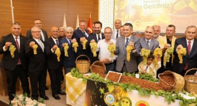 Sultani Çekirdeksiz Üzümü’nde 2025-2026 sezonu açılışı ve ilk alım töreni yapıldı