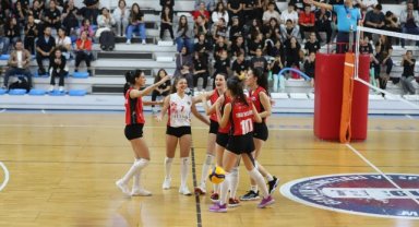 Turgutlu Belediyesi Kadın Voleybol Takımı'nın yeni sezon fikstürü belli oldu