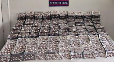 Turgutlu'da 19 bin 376 sentetik hap ele geçirildi