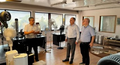 Vali Özkan’dan Vals Elektronik Fabrikasına Ziyaret