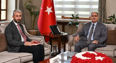 Vali Vahdettin Özkan, Şehit Yakınları ve Gazilere Sunulan Hizmetleri Değerlendirdi