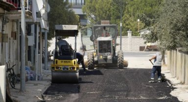 Yunusemre Belediyesi’nden 50. Yıl Mahallesi’nde Asfalt Hamlesi