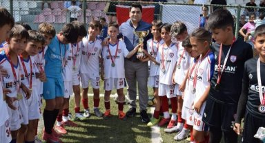 Ahmetli’de 1. Geleneksel Kurtuluş Turnuvası düzenlendi