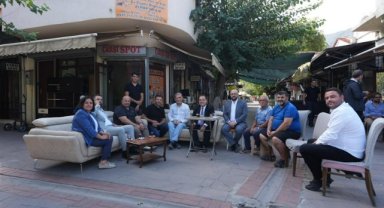 Başkan Besim Dutlulu, Çarşı Esnafıyla Kahvaltıda Bir Araya Geldi