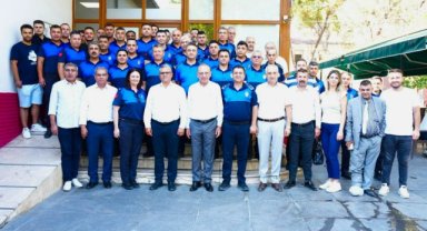 Başkan Çetin Akın, Zabıta Haftası’nı personeliyle birlikte kutladı