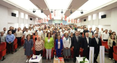CHP Yunusemre İlçe Kongresi dayanışma ve birlik ruhuyla gerçekleştirildi