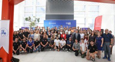 Dokuz Eylül Üniversitesinde ÜNİDES Zirvesi düzenlendi