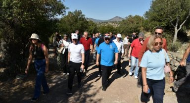 Halk Sağlığı Haftası Etkinlikleri Aigai Antik Kenti'nde Başladı