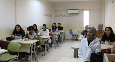 Manisa Büyükşehir Belediyesi, 2025-2026 eğitim döneminde binlerce öğrenciye destek verecek