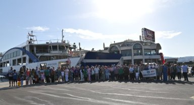 Manisa Büyükşehir Belediyesi’nden özel bireylere İzmir Körfezi ve Sasalı gezisi