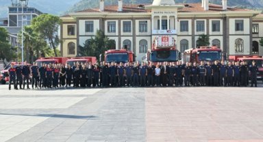 Manisa'da İtfaiye Haftası Cumhuriyet Meydanı’ndaki törenle başladı