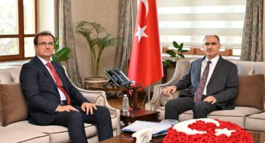 Manisa Valisi Özkan, Salihli Kaymakamı Güldoğan'ı Ağırladı