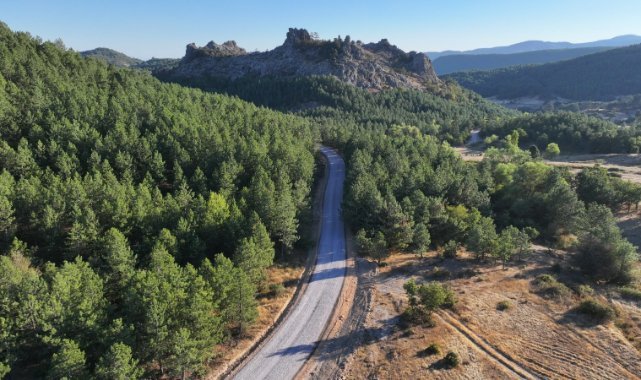 Manisa ve Balıkesir’i Birbirine Bağlayan Yol Yenilendi
