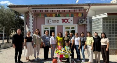 Yunusemre’de Minikler Büyüklerine Örnek Oldu: Atık Pil Toplama Kampanyasında Birinci Okula Ödül Verildi