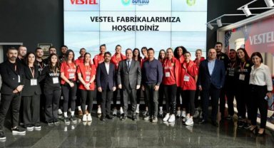 Başkan Dutlulu’dan Vestel’e ziyaret: “Kadın voleyboluna verdikleri destek çok kıymetli”