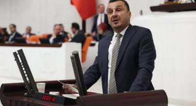 CHP’li Bekir Başevirgen “Çifte maaş alanlar kim?