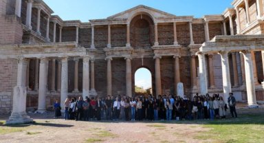 İTÜ Öğrencileri, Salihli’de Sardes Antik Kenti’ni İnceledi