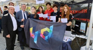 MANİFEST Bilim Şenliği’nde 30 bin öğrenci bilimle buluştu