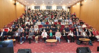 Manisa’da Bitki Koruma Ürünleri Bayilerine Yönelik Pestisit Kontrol Toplantısı Yapıldı