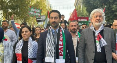 Mücahit Arınç’tan İsrail’e Sert Tepki: “Gazze’ye Uzanan Eli Kesmek İnsanlığa İhanettir”