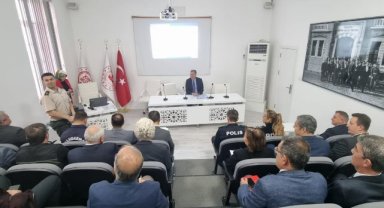 Turgutlu’da kurum amirleri toplantısı düzenlendi