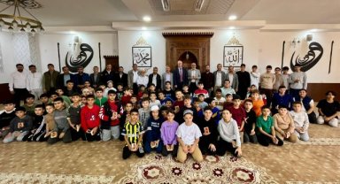 Turgutlu’da “Meal Nedir, Nasıl Okunmalıdır?” Semineri Düzenlendi