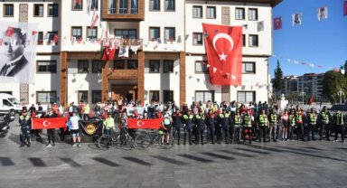 Yunusemre Belediyesi’nden Cumhuriyetin 102. Yılına Özel 102 Kilometrelik Bisiklet Turu